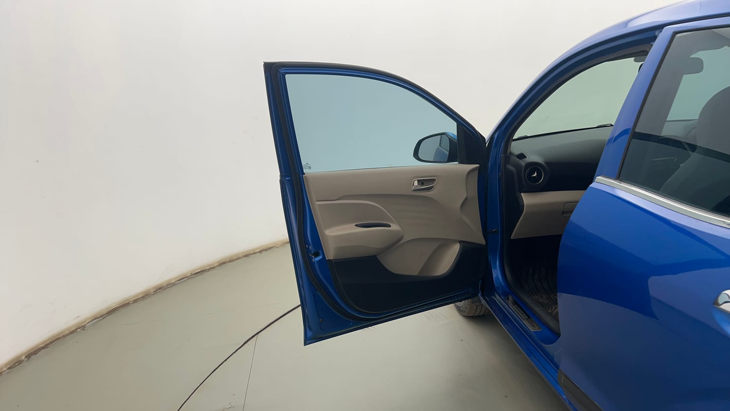 Used 2019 Hyundai Santro Sportz AMT Petrol Automatic interior LEFT FRONT DOOR OPEN VIEW
