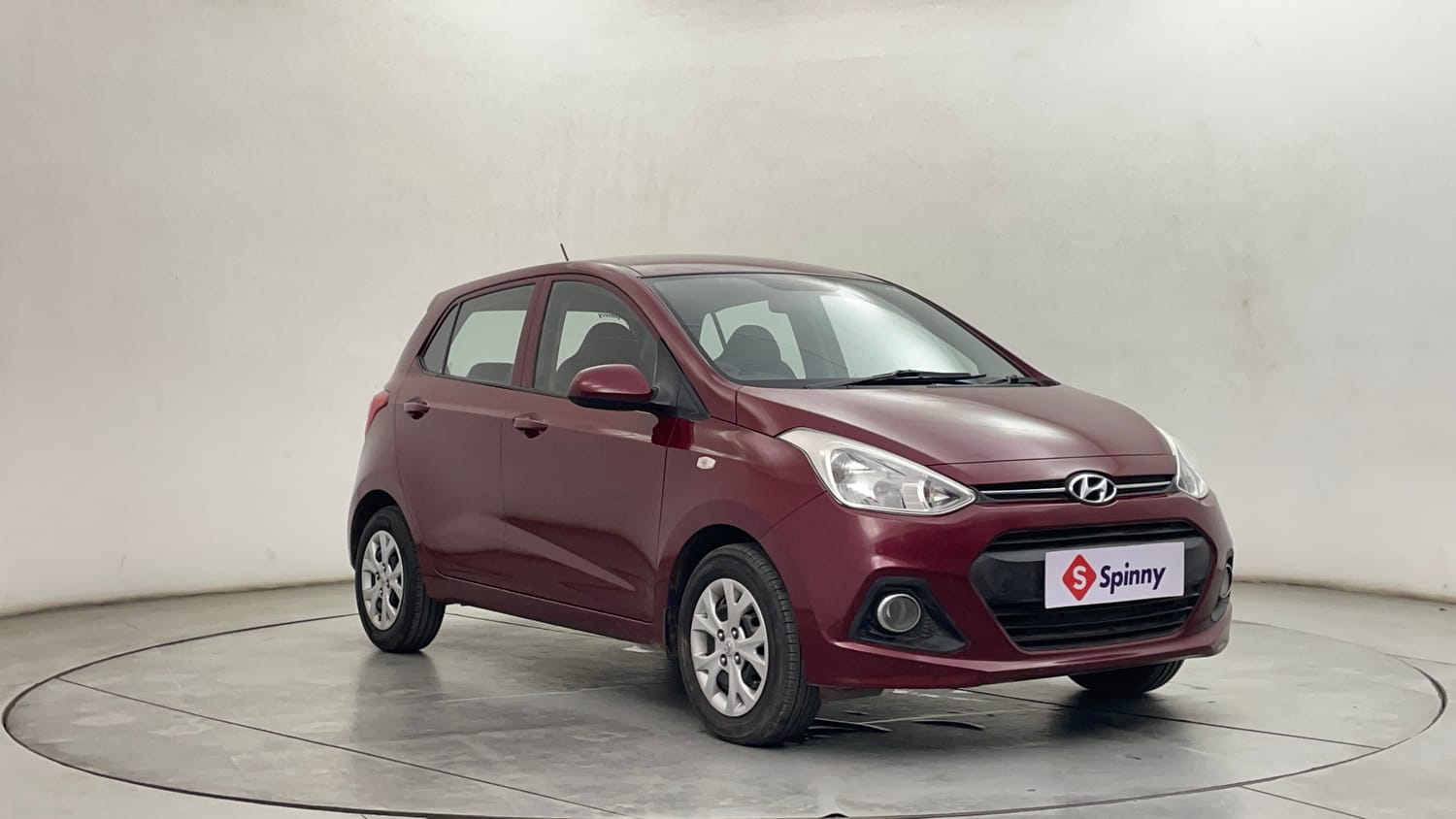 Used 2014 Hyundai Grand i10 Magna 1.2 Kappa VTVT Petrol Manual exterior RIGHT FRONT CORNER VIEW