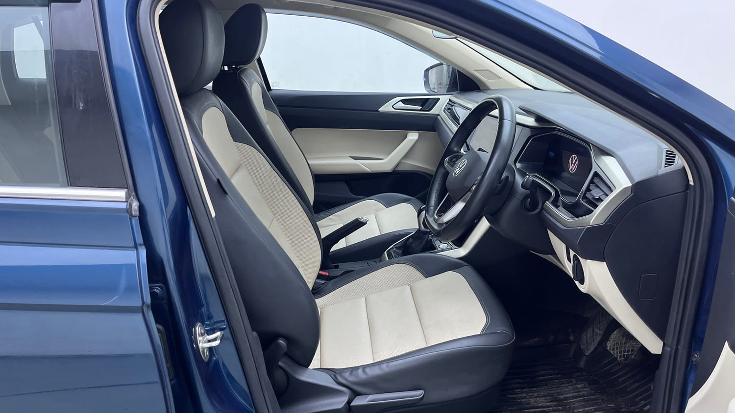 Used 2023 Volkswagen Virtus Topline 1.0 TSI AT Petrol Automatic interior RIGHT SIDE FRONT DOOR CABIN VIEW