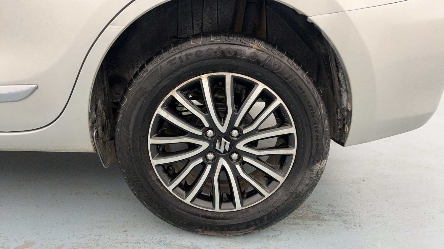 Used 2018 Maruti Suzuki Dzire ZXi Plus Petrol Manual tyres LEFT REAR TYRE RIM VIEW