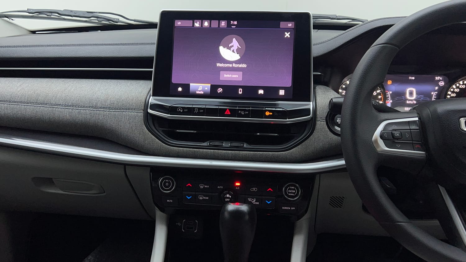 Used 2021 Jeep Compass Longitude (O) 1.4 Petrol DCT Petrol Automatic interior MUSIC SYSTEM & AC CONTROL VIEW