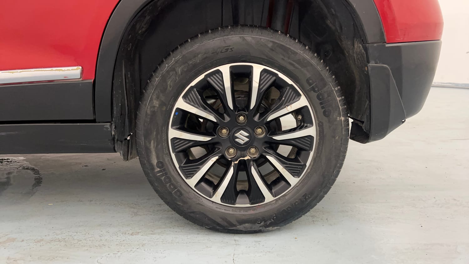 Used 2022 Maruti Suzuki Vitara Brezza [2020-2022] ZXI Plus Dual Tone Petrol Manual tyres LEFT REAR TYRE RIM VIEW