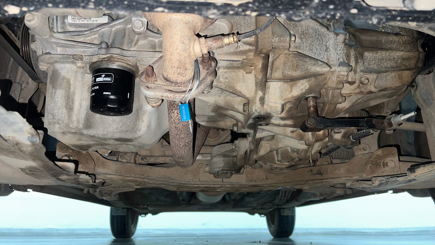 Used 2017 Maruti Suzuki Baleno Delta 1.2 Petrol Manual extra FRONT LEFT UNDERBODY VIEW