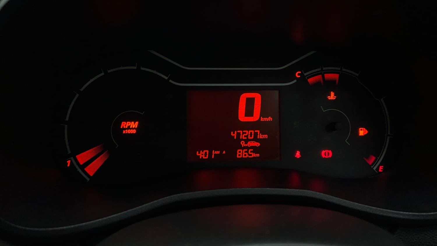 Used 2021 Renault Kwid RXL 1.0 MT Petrol Manual interior CLUSTERMETER VIEW
