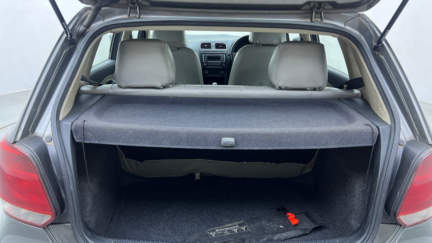 Used 2013 Volkswagen Polo Highline1.2L (P) Petrol Manual interior DICKY INSIDE VIEW