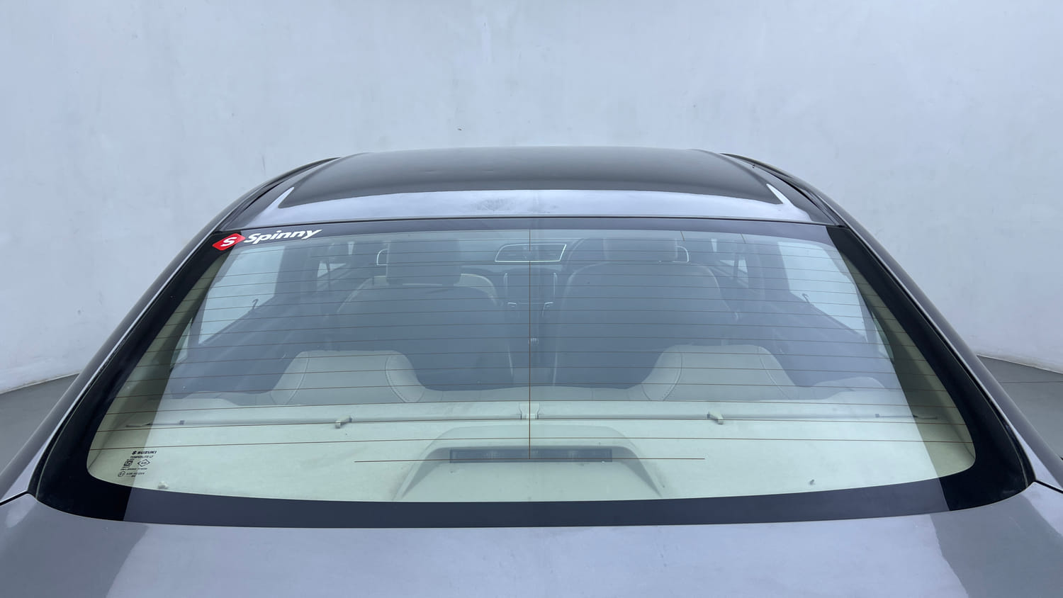 Used 2017 Maruti Suzuki Ciaz ZXI+ Petrol Manual exterior BACK WINDSHIELD VIEW