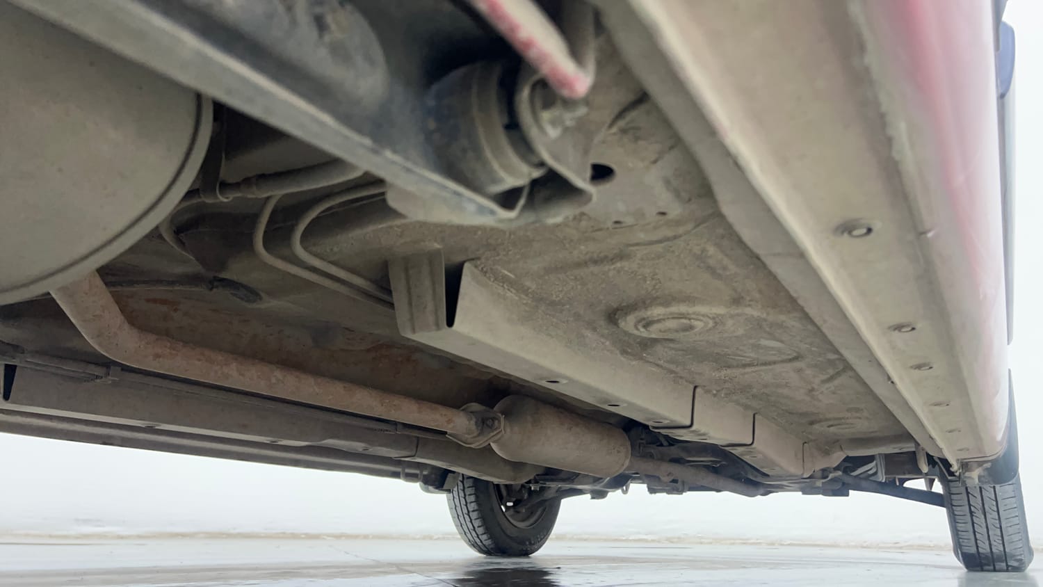Used 2014 Maruti Suzuki Wagon R LXI CNG Cng Manual extra REAR RIGHT UNDERBODY VIEW