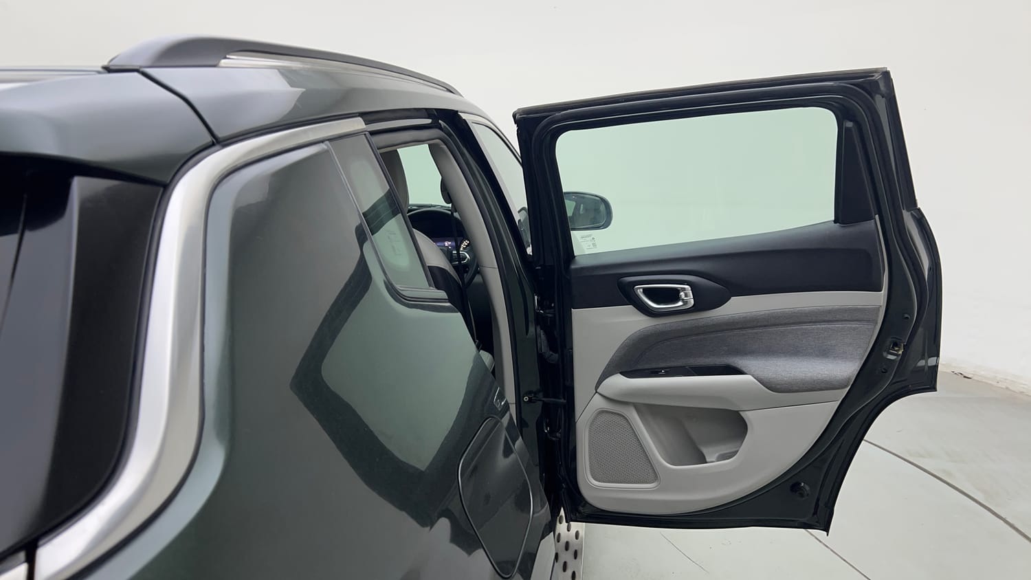 Used 2021 Jeep Compass Longitude (O) 1.4 Petrol DCT Petrol Automatic interior RIGHT REAR DOOR OPEN VIEW