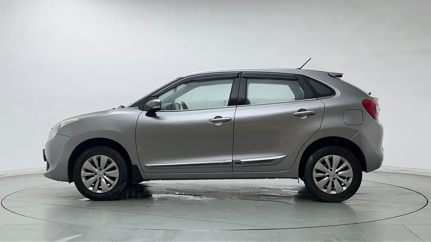 Used 2018 Maruti Suzuki Baleno Delta 1.2 Petrol Manual exterior LEFT SIDE VIEW