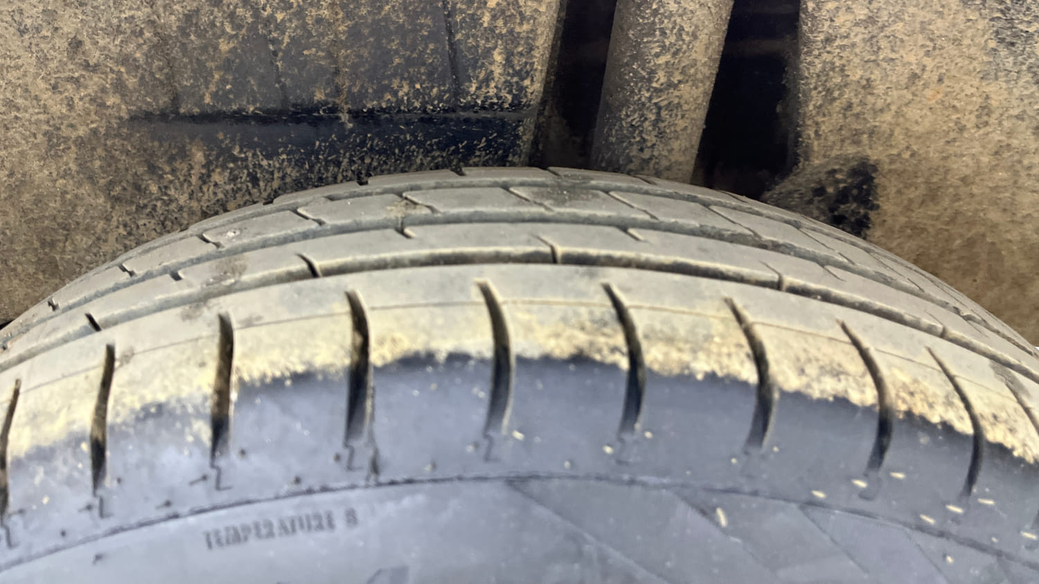 Used 2020 Maruti Suzuki Dzire VXi Petrol Manual tyres LEFT REAR TYRE TREAD VIEW