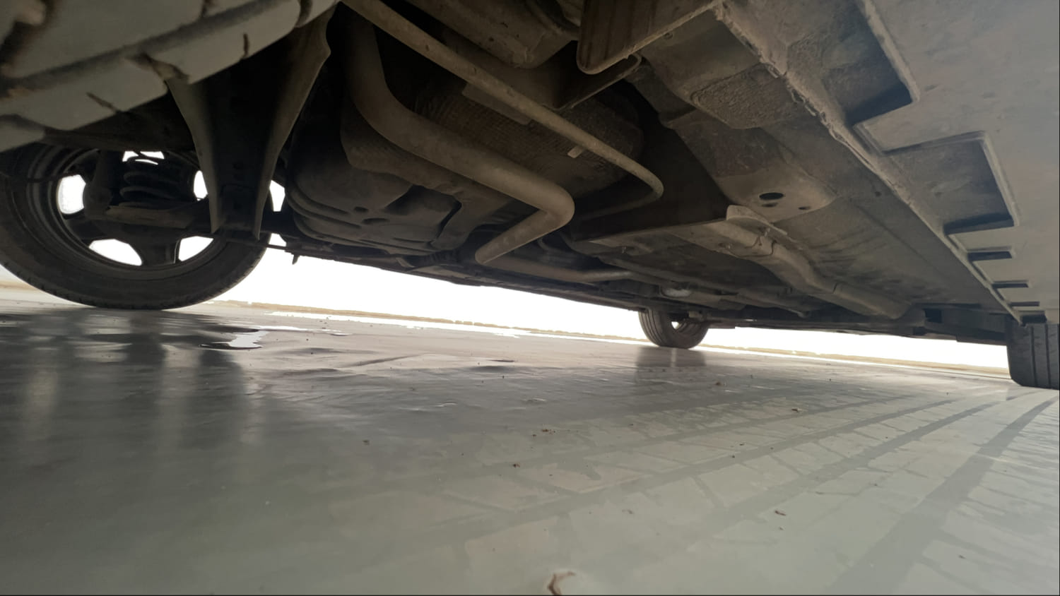 Used 2021 Hyundai i20 Sportz 1.2 MT Petrol Manual extra REAR RIGHT UNDERBODY VIEW