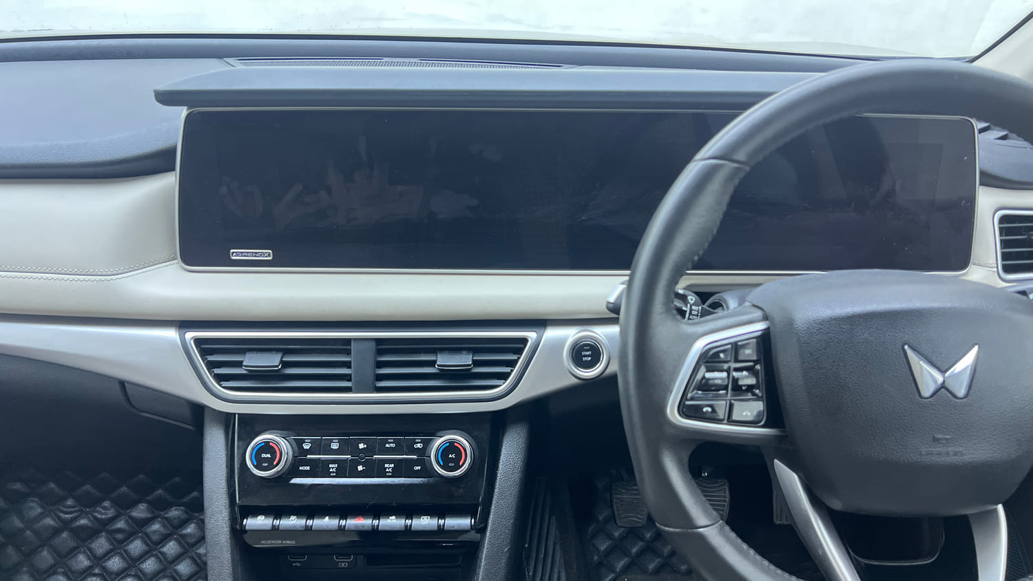 Used 2023 Mahindra XUV700 AX 7 Petrol MT 7 STR Petrol Manual interior MUSIC SYSTEM & AC CONTROL VIEW