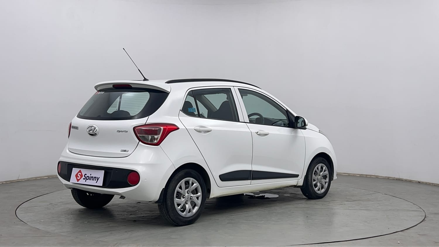 Used 2019 Hyundai Grand i10 Sportz 1.2 Kappa VTVT Petrol Manual exterior RIGHT REAR CORNER VIEW
