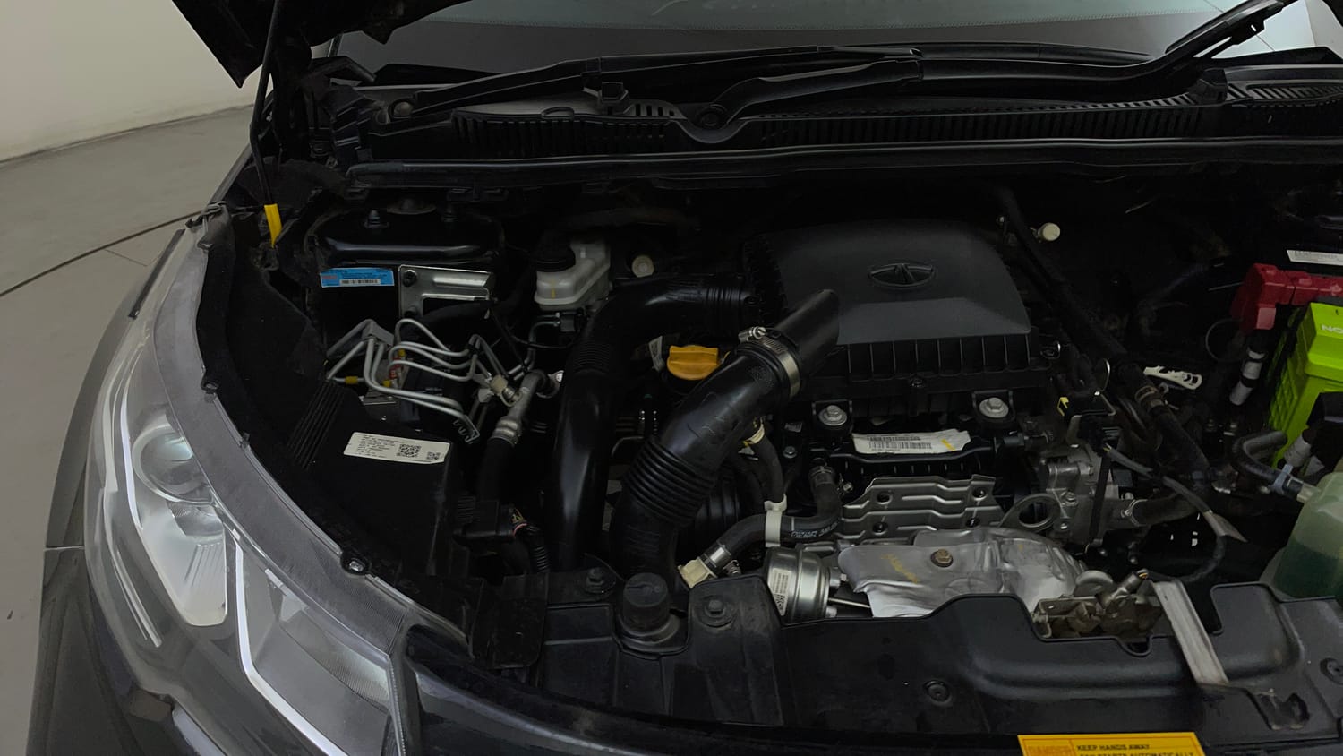 Used 2022 Tata Nexon XZ Plus (O) Dark Edition Petrol Manual engine ENGINE RIGHT SIDE VIEW
