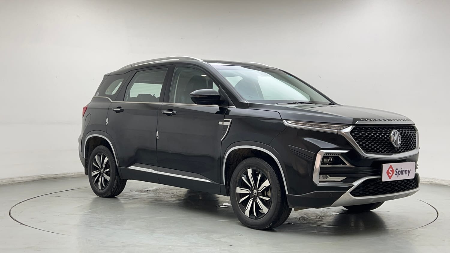 Used 2019 MG Motors Hector Sharp 1.5 DCT Petrol Petrol Automatic exterior RIGHT FRONT CORNER VIEW
