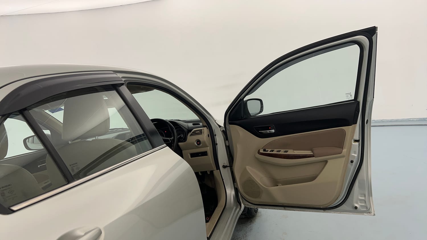 Used 2018 Maruti Suzuki Dzire ZXi Plus Petrol Manual interior RIGHT FRONT DOOR OPEN VIEW