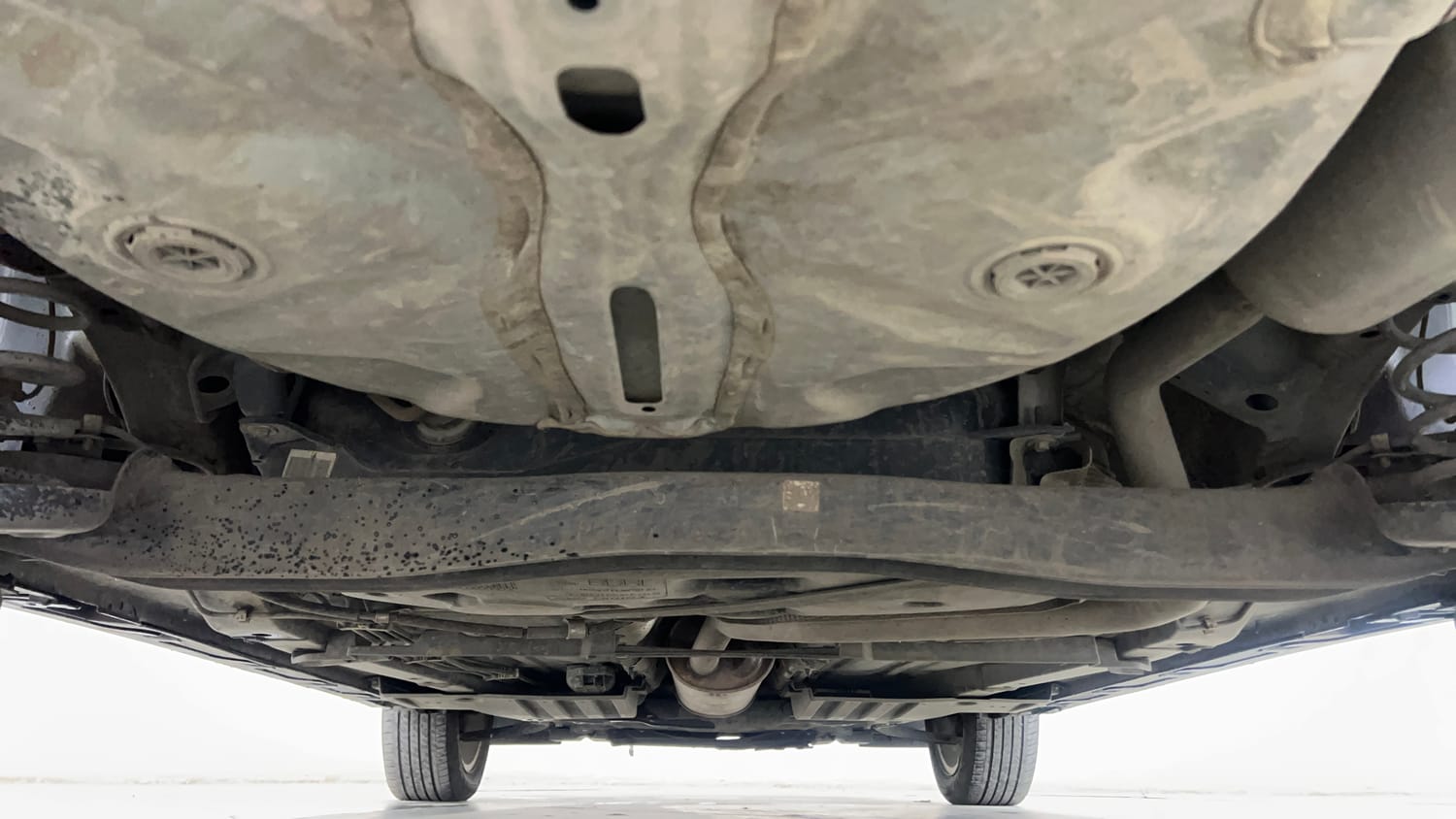 Used 2024 Maruti Suzuki Fronx Alpha 1.0L Turbo MT Petrol Manual extra REAR UNDERBODY VIEW (TAKEN FROM REAR)