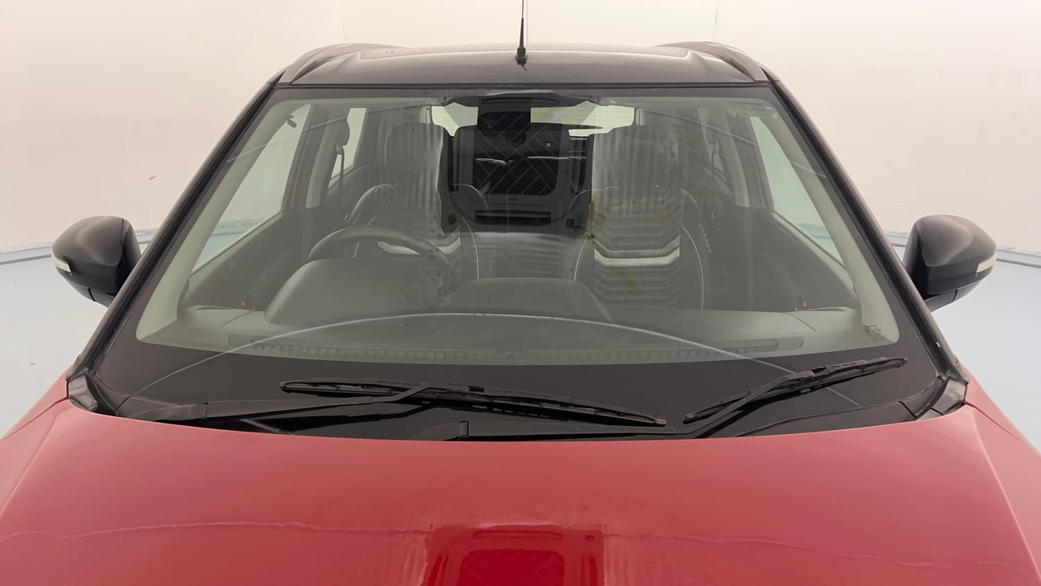Used 2022 Maruti Suzuki Vitara Brezza [2020-2022] ZXI Plus Dual Tone Petrol Manual exterior FRONT WINDSHIELD VIEW