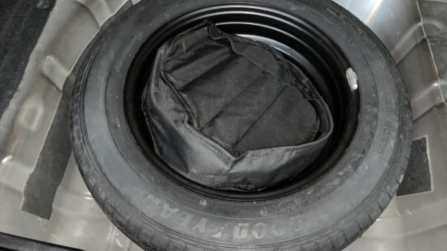 Used 2022 Tata Nexon XZ Plus (O) Dark Edition Petrol Manual tyres SPARE TYRE VIEW