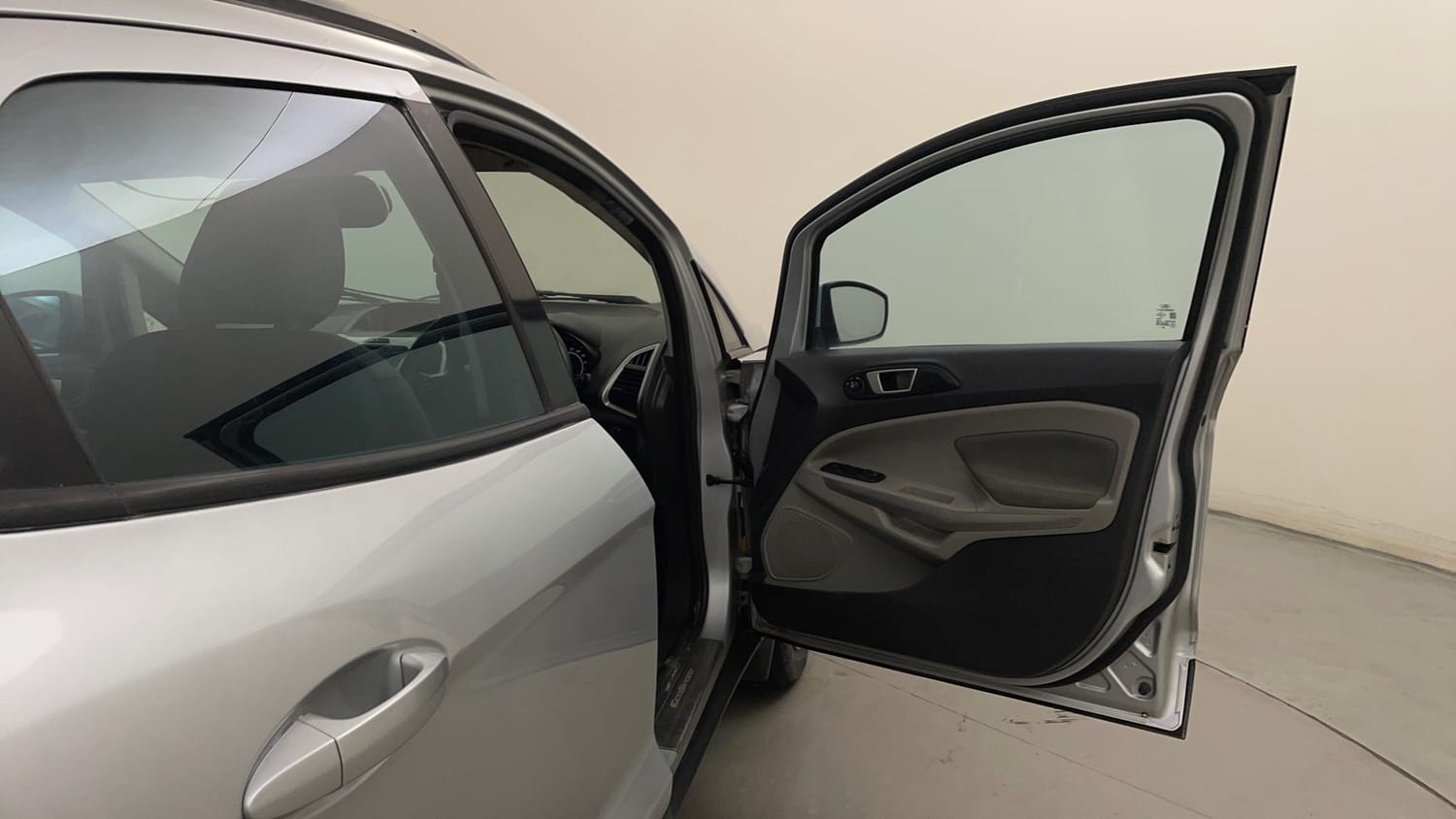 Used 2015 Ford EcoSport Trend 1.5 Ti-VCT Petrol Manual interior RIGHT FRONT DOOR OPEN VIEW