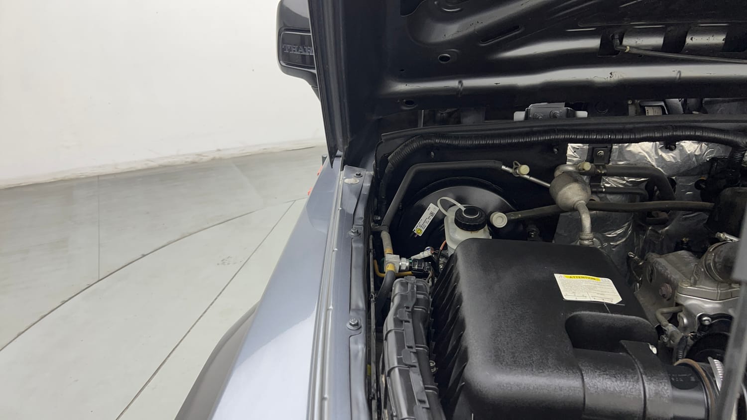 Used 2021 mahindra Thar LX Hard Top Petrol AT 4WD Petrol Automatic engine ENGINE RIGHT SIDE HINGE & APRON VIEW