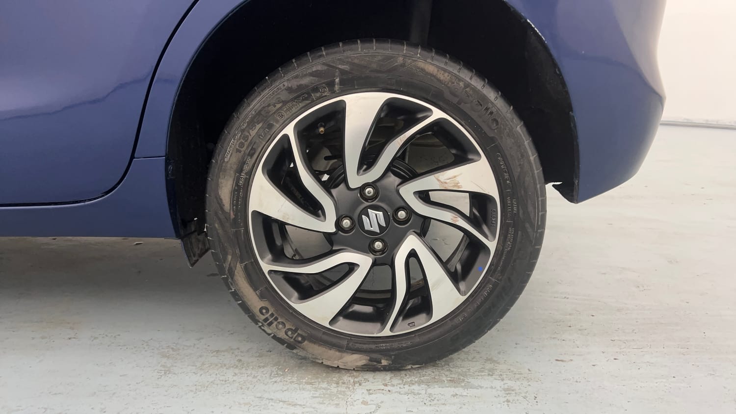 Used 2021 Maruti Suzuki Baleno Zeta Petrol Manual tyres LEFT REAR TYRE RIM VIEW