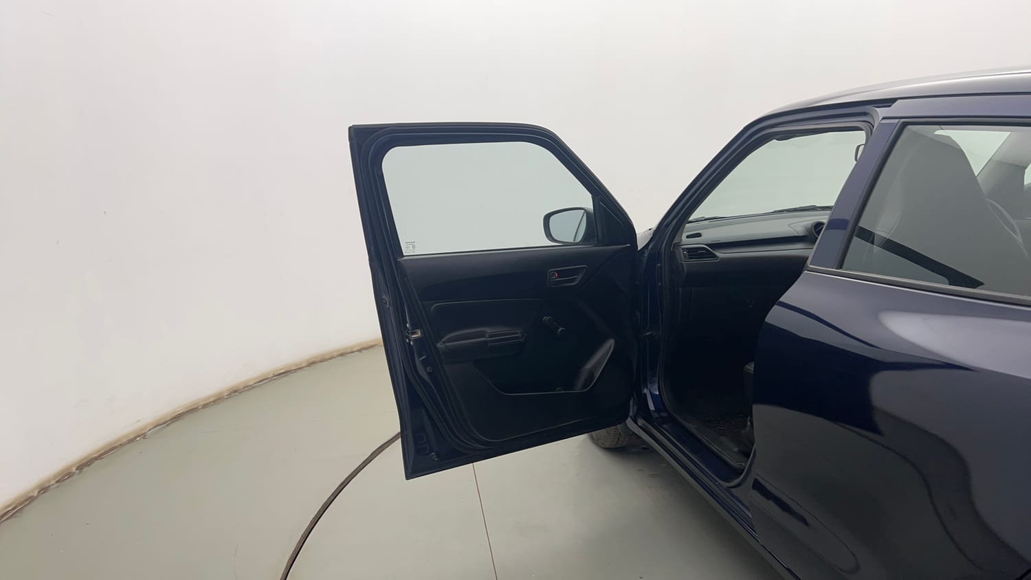 Used 2018 Maruti Suzuki Swift LXi Petrol Manual interior LEFT FRONT DOOR OPEN VIEW