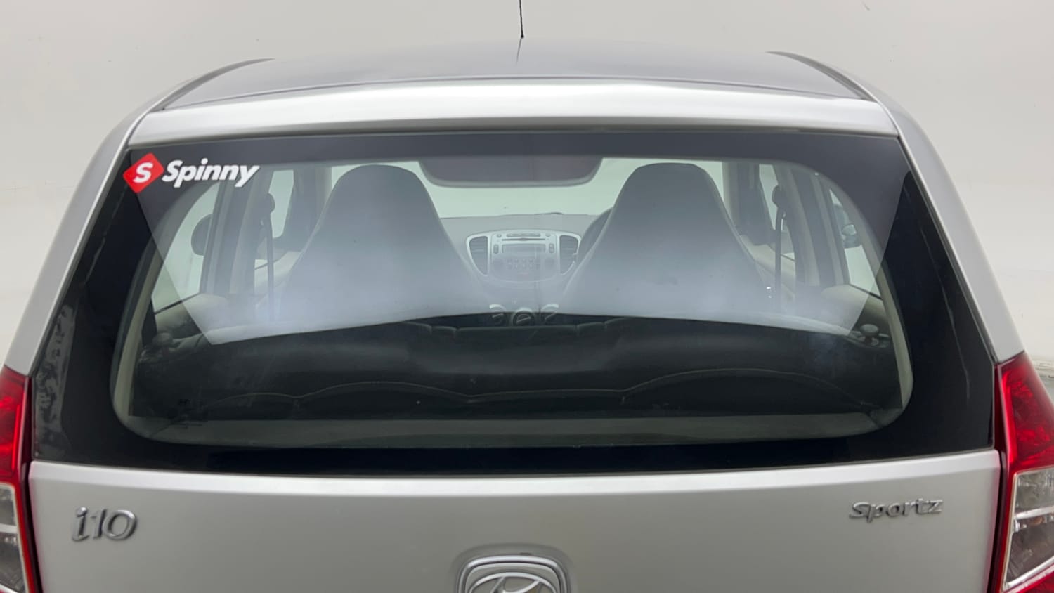 Used 2014 Hyundai i10 Sportz 1.1 iRDE2 Petrol Manual exterior BACK WINDSHIELD VIEW