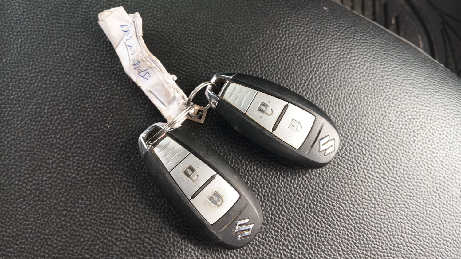 Used 2018 Maruti Suzuki Baleno Zeta 1.2 Petrol Manual extra CAR KEY VIEW