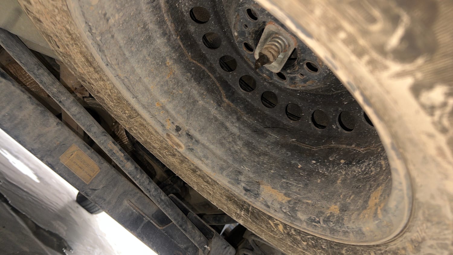 Used 2019 Tata Harrier XT Diesel Manual tyres SPARE TYRE VIEW