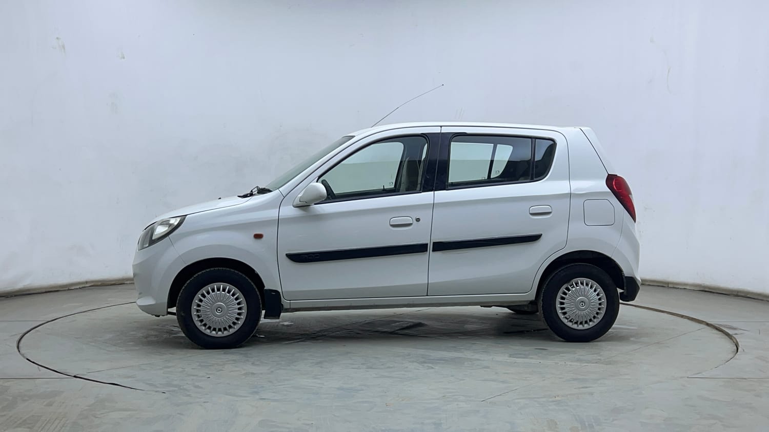 Used 2014 Maruti Suzuki Alto 800 Lxi Petrol Manual exterior LEFT SIDE VIEW
