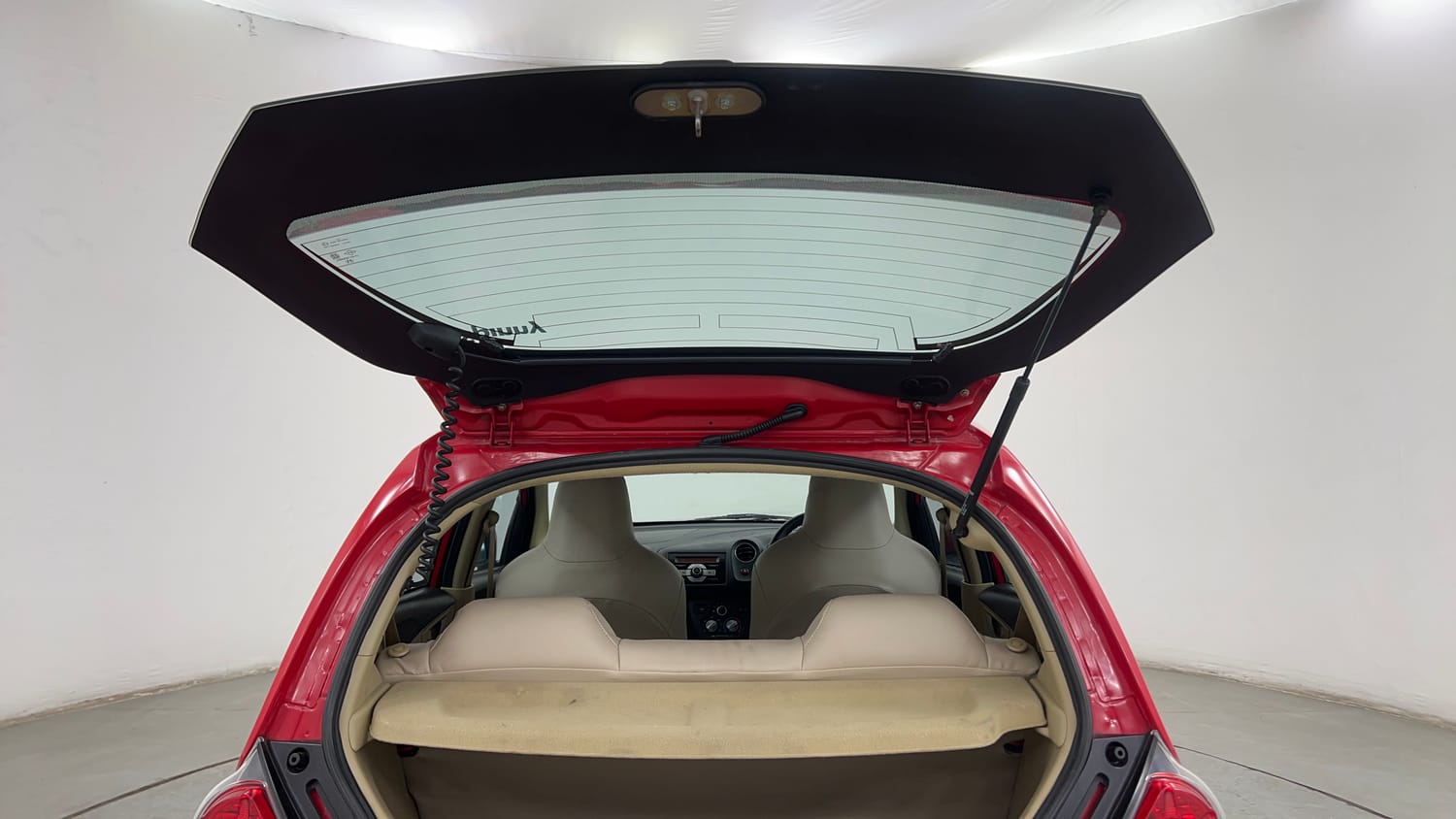 Used 2015 Honda Brio VX AT Petrol Automatic interior DICKY DOOR OPEN VIEW