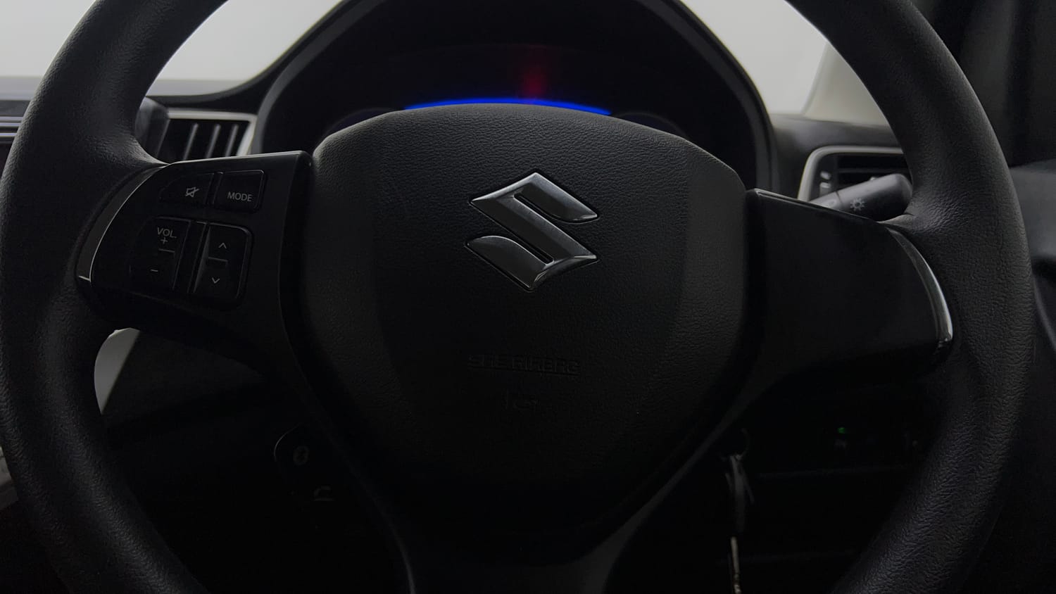Used 2018 Maruti Suzuki Baleno Delta 1.2 Petrol Manual top_features Airbags