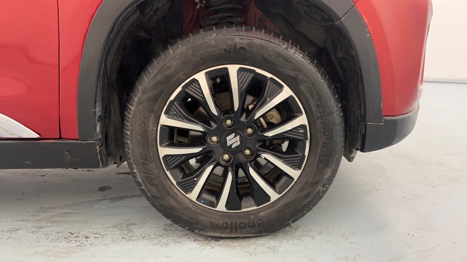 Used 2022 Maruti Suzuki Vitara Brezza [2020-2022] ZXI Plus Dual Tone Petrol Manual tyres RIGHT FRONT TYRE RIM VIEW