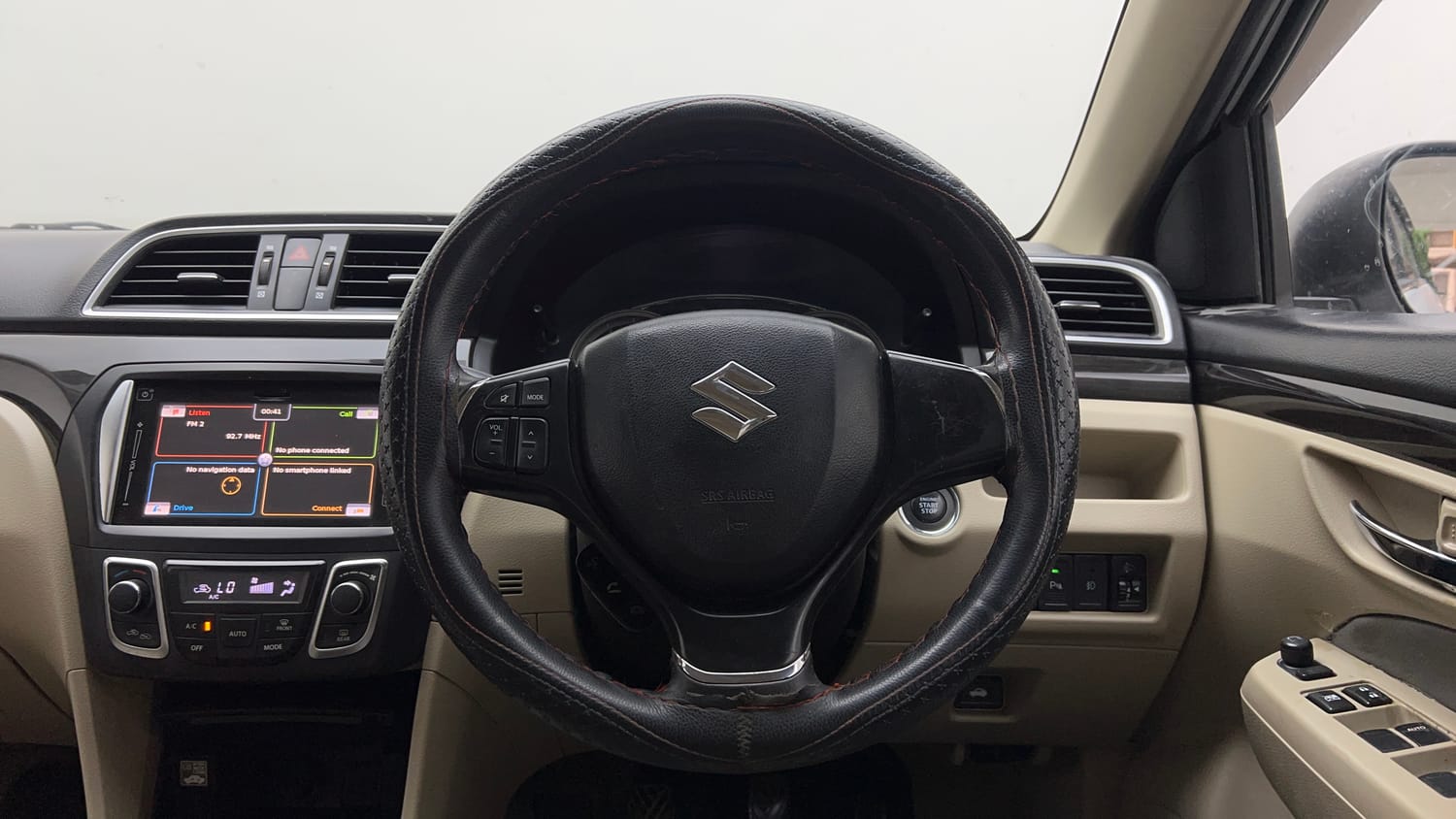 Used 2015 Maruti Suzuki Ciaz ZXI+ Petrol Manual interior STEERING VIEW