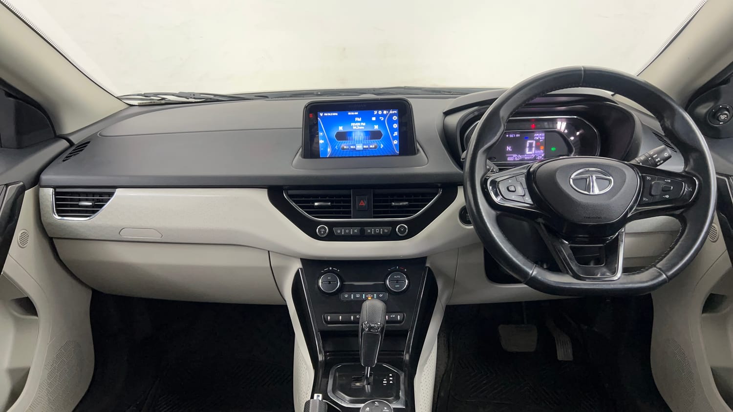 DASHBOARD VIDEO