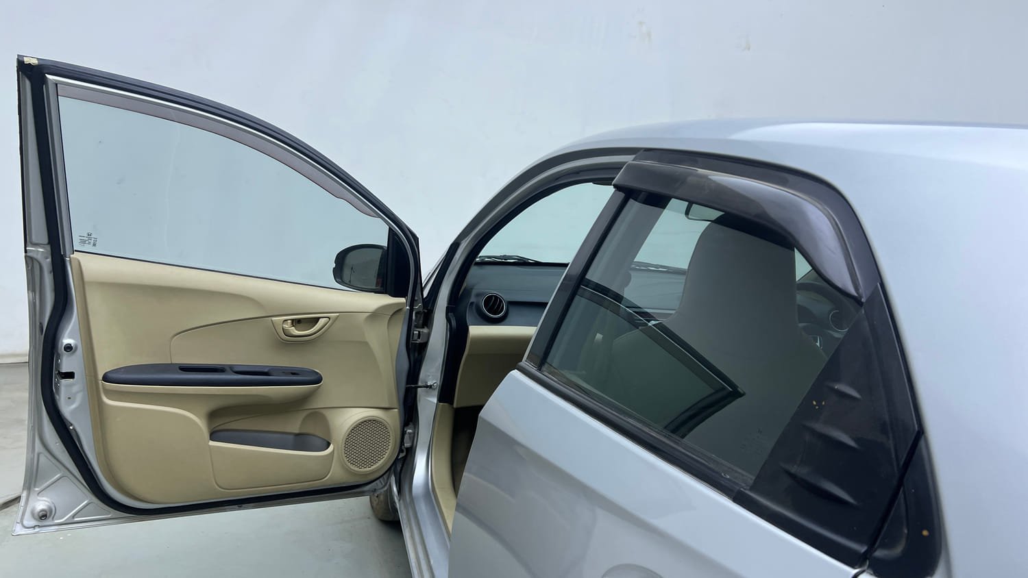 Used 2015 Honda Brio S MT Petrol Manual interior LEFT FRONT DOOR OPEN VIEW