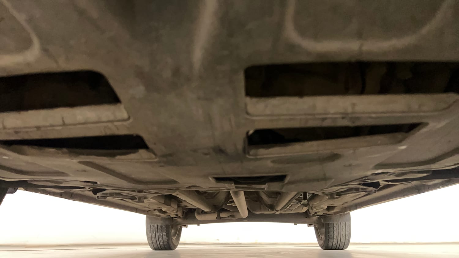 Used 2016 Hyundai Creta 1.6 SX Plus AT Diesel Automatic extra FRONT LEFT UNDERBODY VIEW