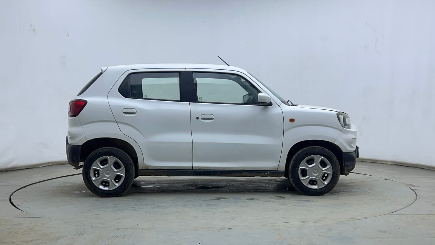 Used 2020 Maruti Suzuki S-Presso VXi Plus AMT Petrol Automatic exterior RIGHT SIDE VIEW