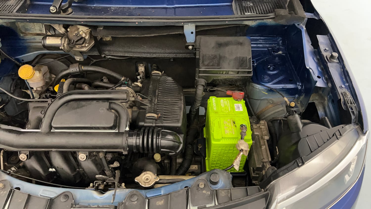 Used 2017 Renault Kwid CLIMBER 1.0 AMT Petrol Automatic engine ENGINE LEFT SIDE VIEW