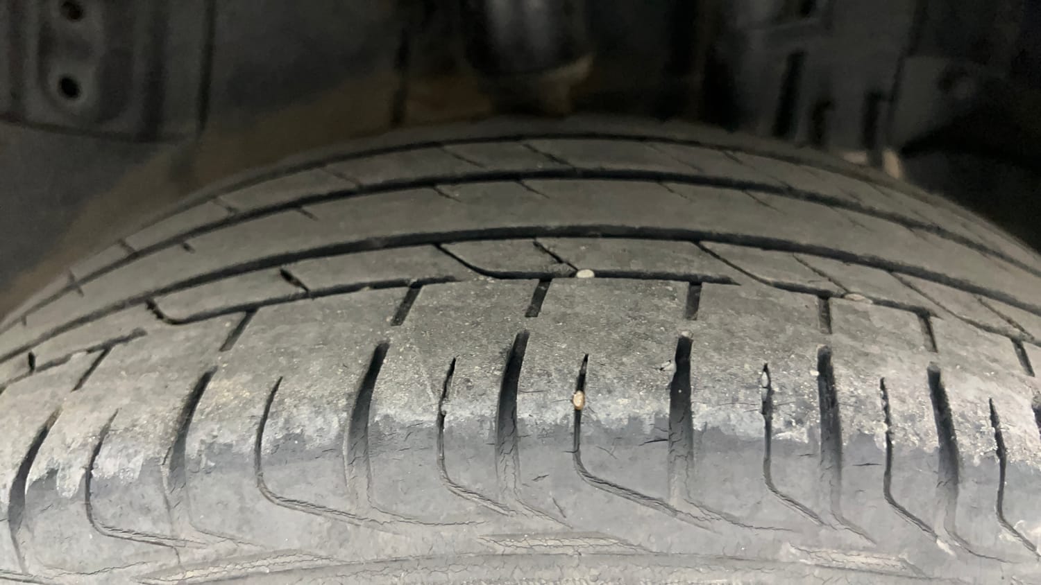 Used 2021 Tata Nexon XZA Plus (S) Petrol Automatic tyres LEFT REAR TYRE TREAD VIEW