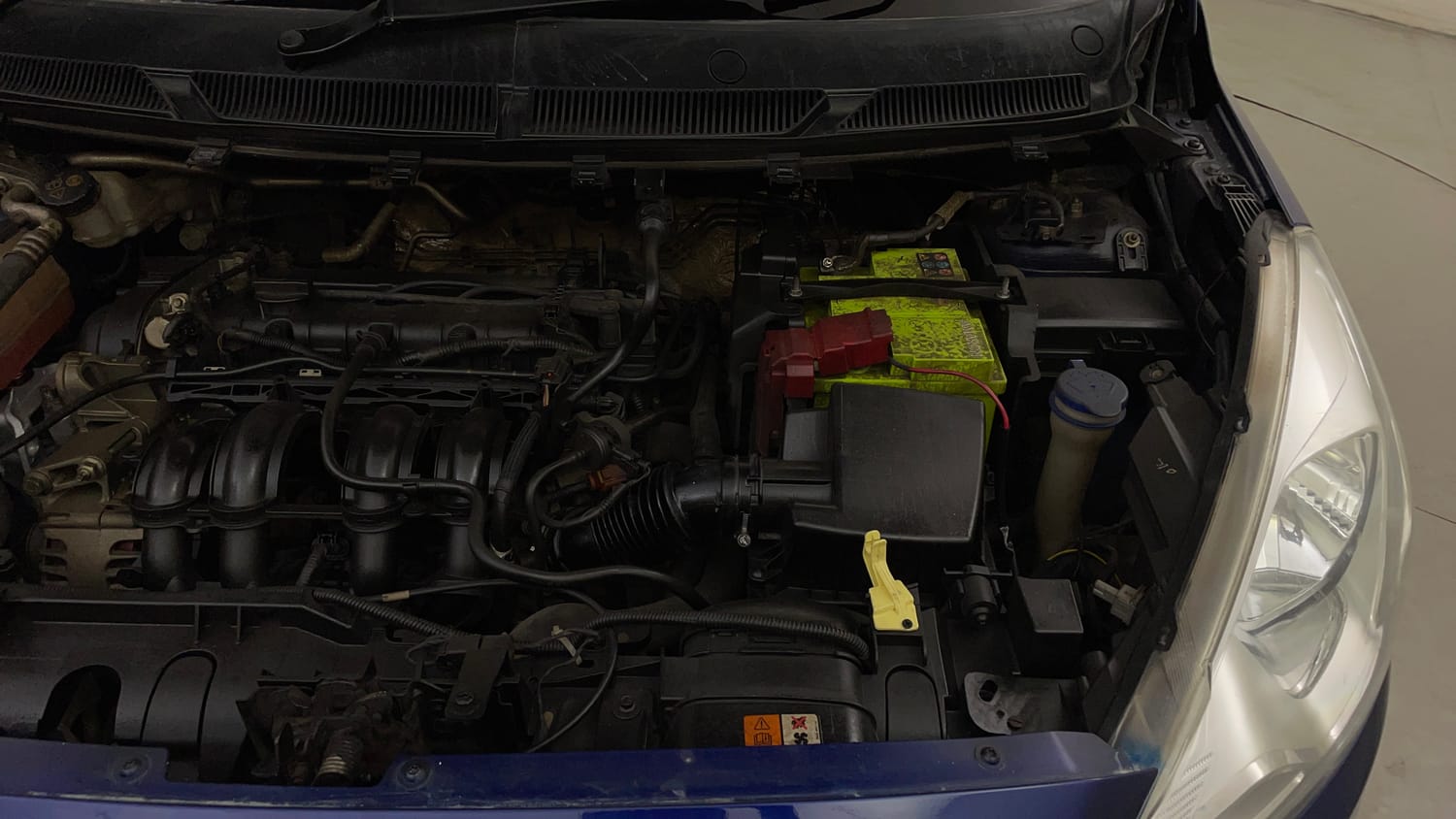 Used 2017 Ford Figo Titanium 1.2 Ti-VCT Petrol Manual engine ENGINE LEFT SIDE VIEW