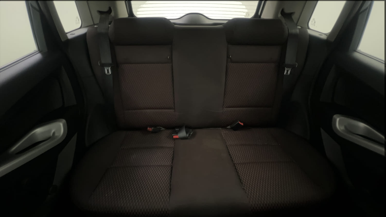 Used 2012 Ford Figo Duratec Petrol ZXI 1.2 Petrol Manual interior REAR SEAT CONDITION VIEW