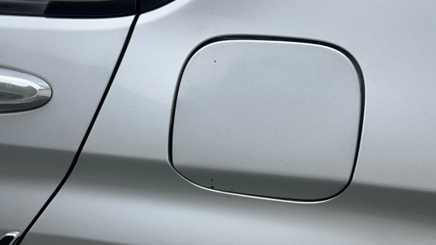 Used 2019 Honda City V Petrol Petrol Manual dents MINOR SCRATCH