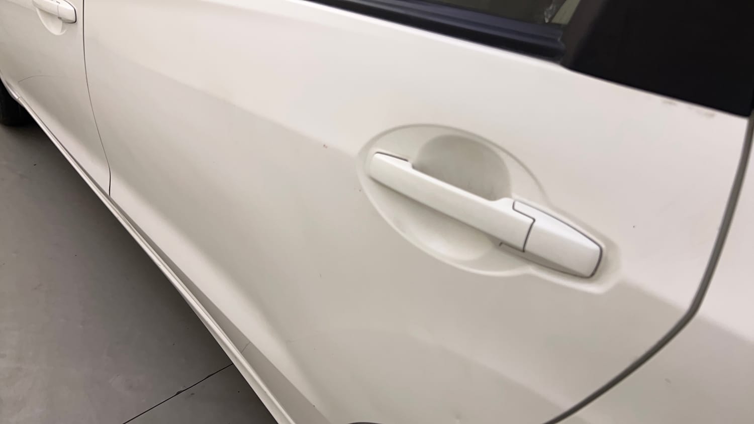 Used 2015 Honda Mobilio S Petrol Petrol Manual dents MINOR SCRATCH