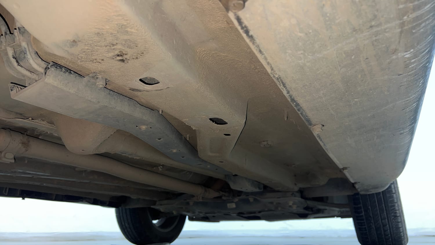 Used 2021 Jeep Compass Longitude (O) 1.4 Petrol DCT Petrol Automatic extra REAR RIGHT UNDERBODY VIEW