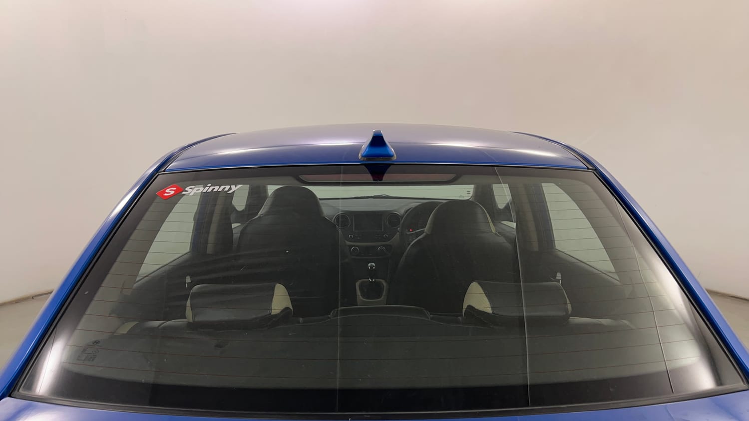 Used 2019 Hyundai Xcent SX (O)CRDi Diesel Manual exterior BACK WINDSHIELD VIEW