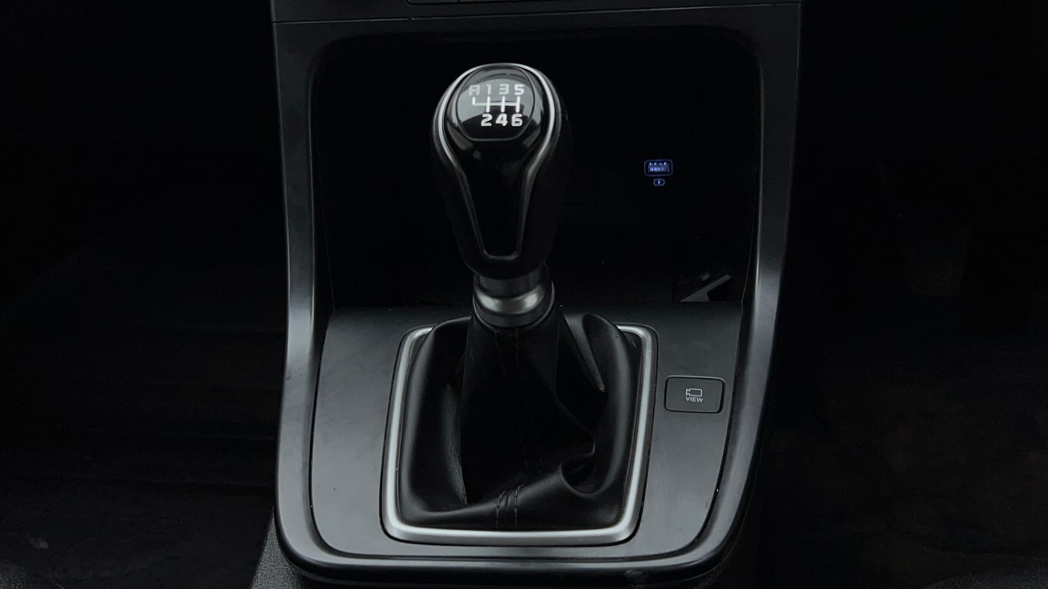 Used 2022 Hyundai Creta SX 1.5 Petrol Petrol Manual interior GEAR  KNOB VIEW