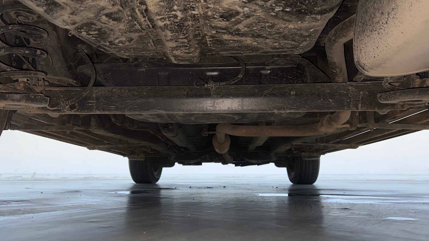 Used 2024 tata Nexon Fearless S 1.2 Revotron Petrol 7DCA Dual Tone Petrol Automatic extra REAR UNDERBODY VIEW (TAKEN FROM REAR)