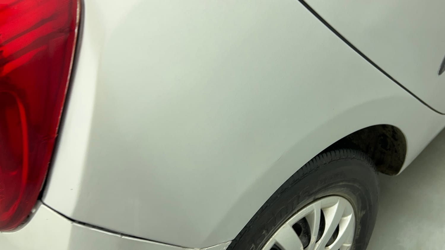 Used 2014 Hyundai i10 Sportz 1.1 iRDE2 Petrol Manual dents MINOR SCRATCH
